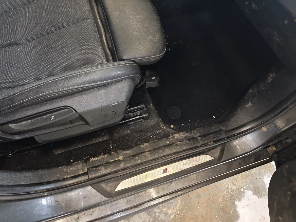 BMW Innenraum vorher